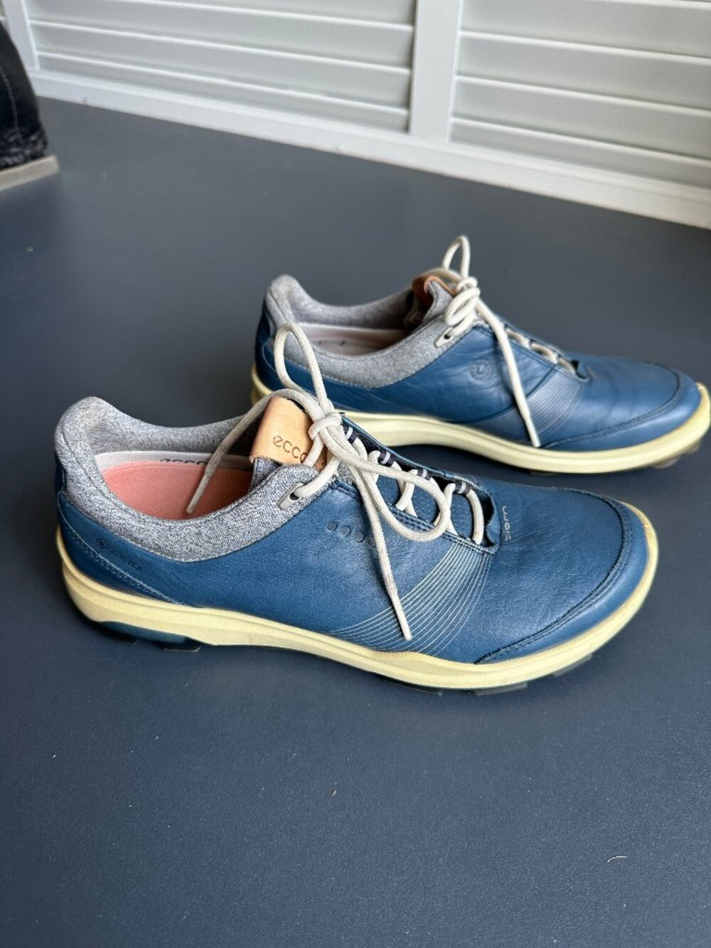 ECCO Biom Hybrid 3 | Spikeless Golf Shoes Womens 40 (US 9) | Waterproof Leather